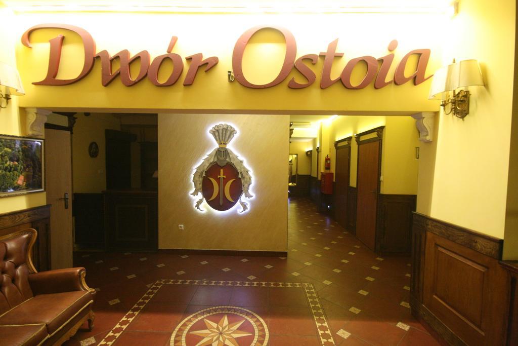 Hotel Dwór Ostoia Rymanów Exterior foto